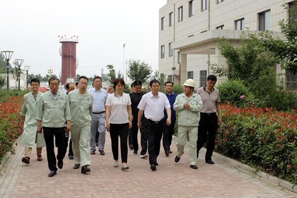 咸陽市副市長韓宏琪一行蒞臨華浩軒公司開展調(diào)研工作